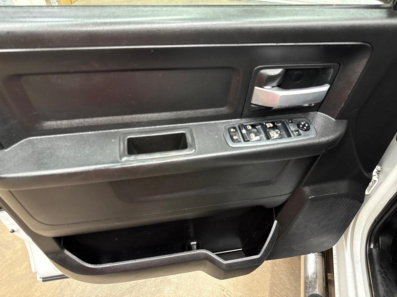 RAM 5500 Crew Cab LWB 4WD DRW 2019