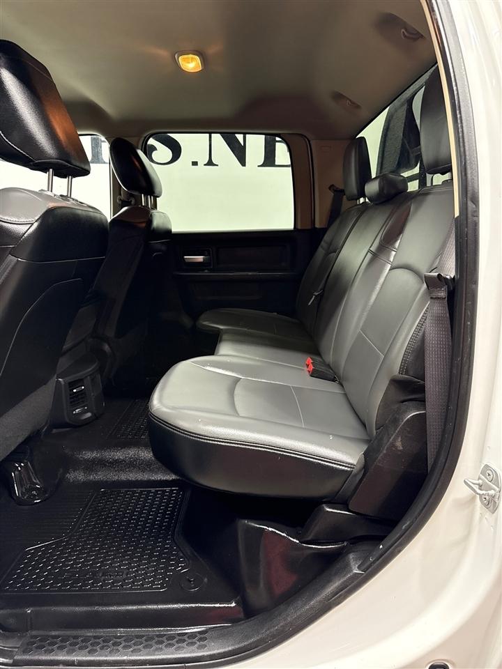 RAM 5500 Crew Cab LWB 4WD DRW 2019