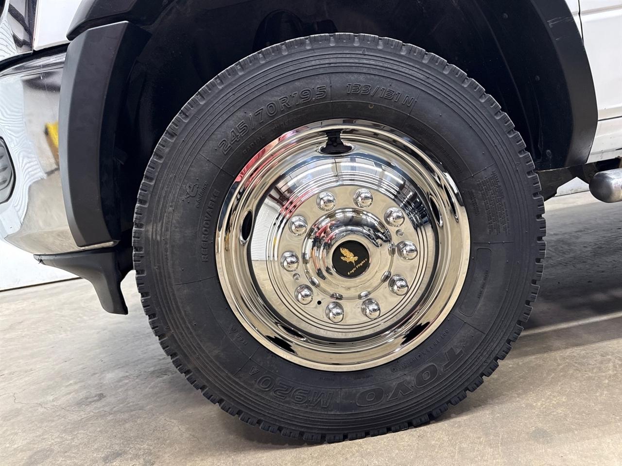 RAM 5500 Crew Cab LWB 4WD DRW 2019