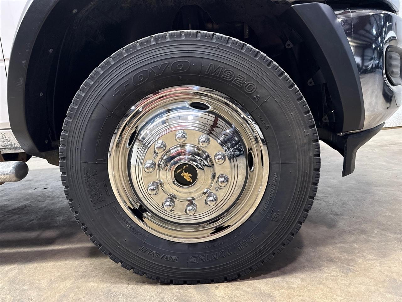 RAM 5500 Crew Cab LWB 4WD DRW 2019