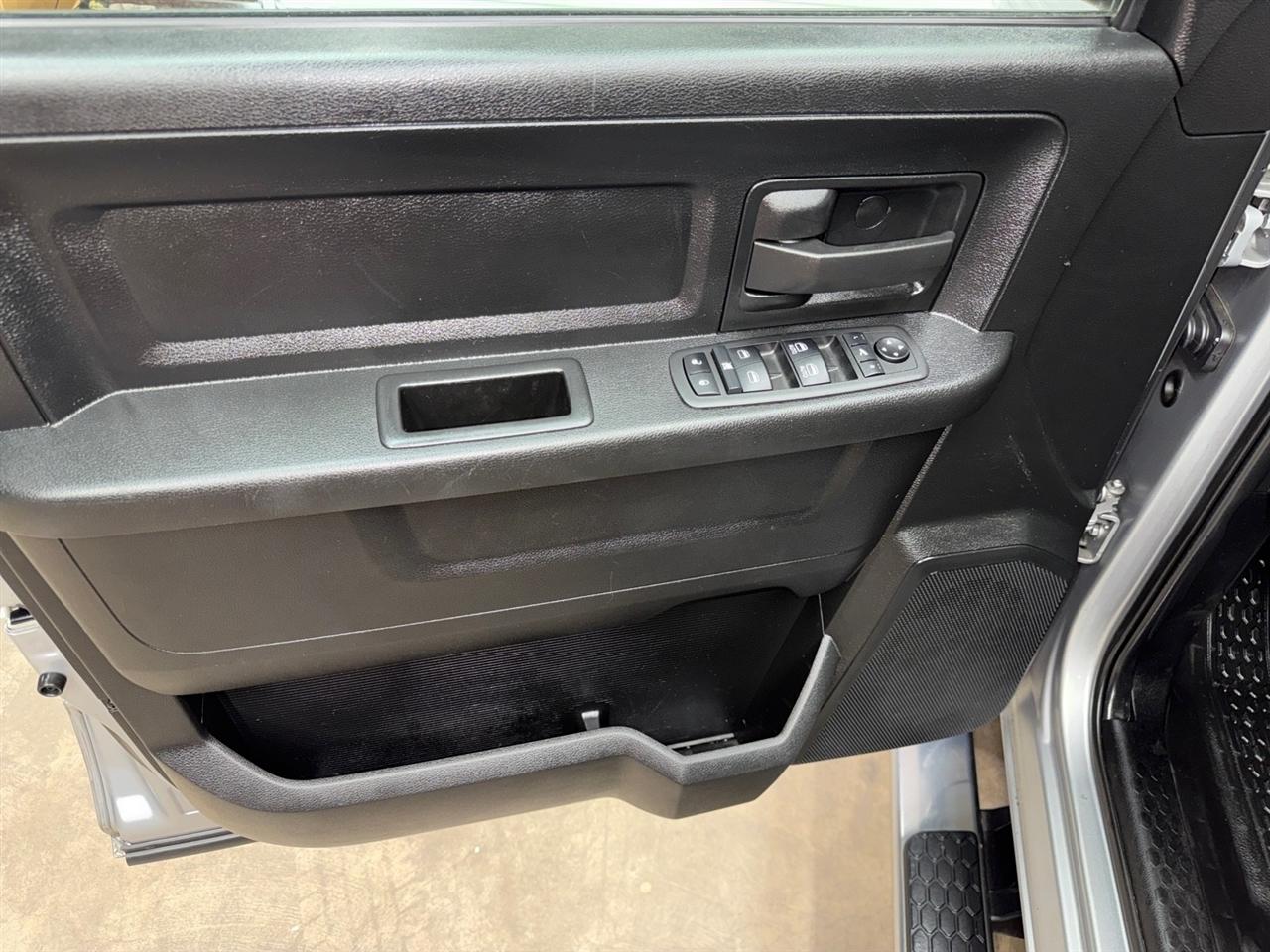 RAM 3500 Crew Cab 4WD DRW 2022