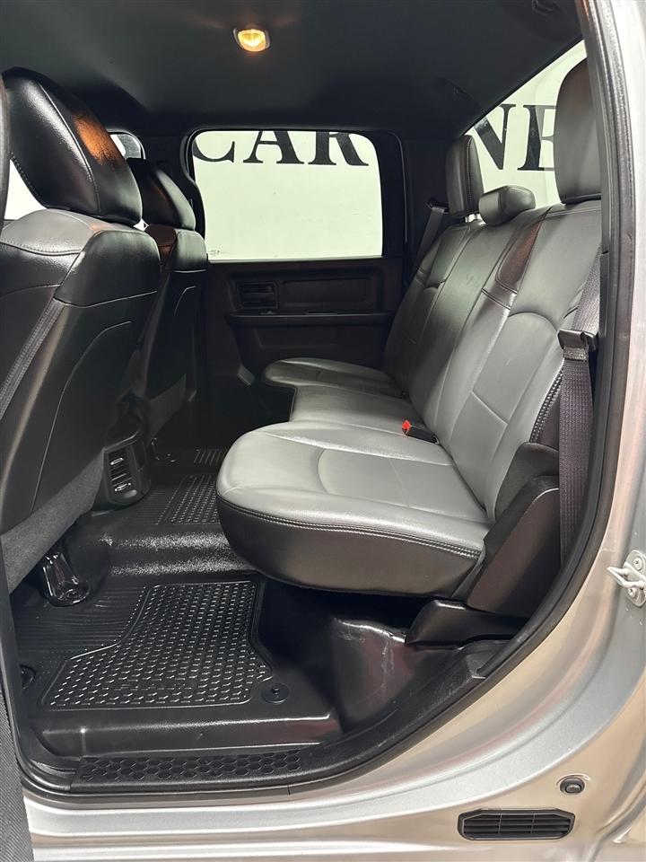 RAM 3500 Crew Cab 4WD DRW 2022