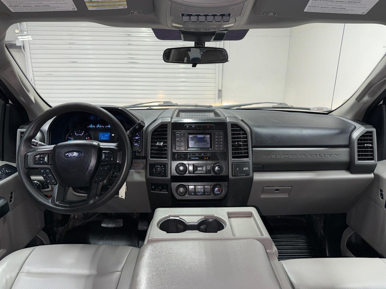 Ford F-550 Crew Cab DRW 4WD 2021