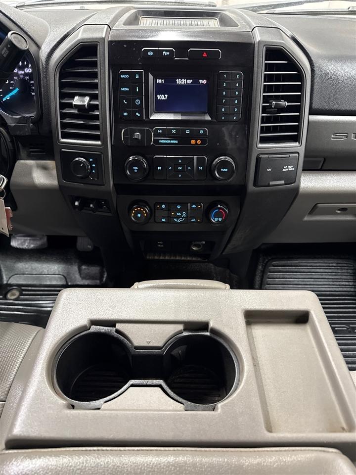 Ford F-550 Crew Cab DRW 4WD 2021