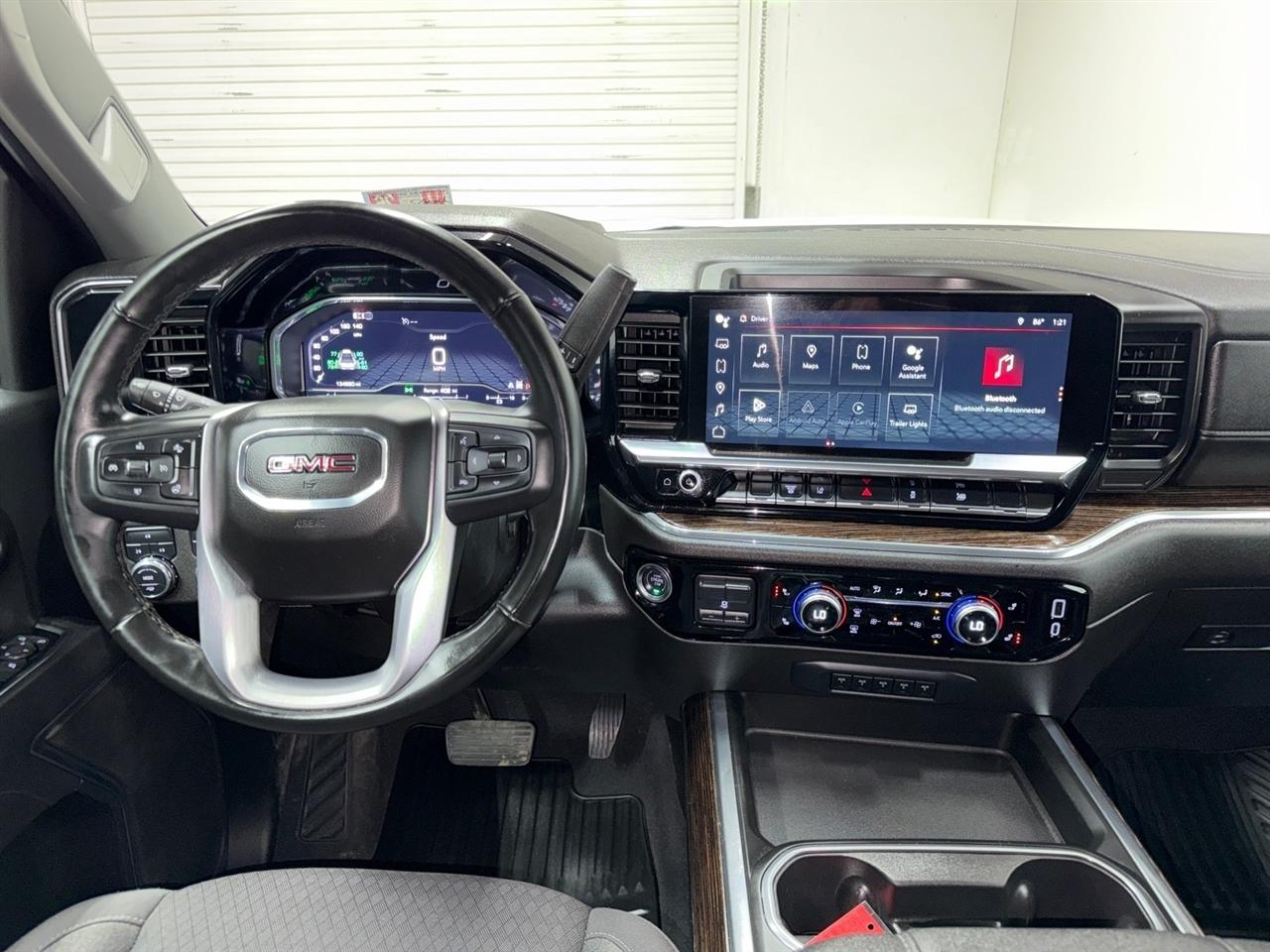 GMC Sierra 3500HD SLE Crew Cab 4WD 2025
