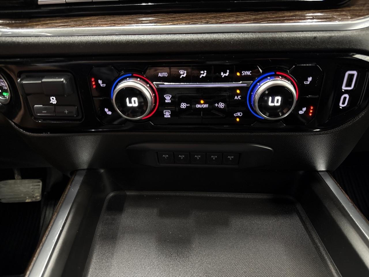 GMC Sierra 3500HD SLE Crew Cab 4WD 2025