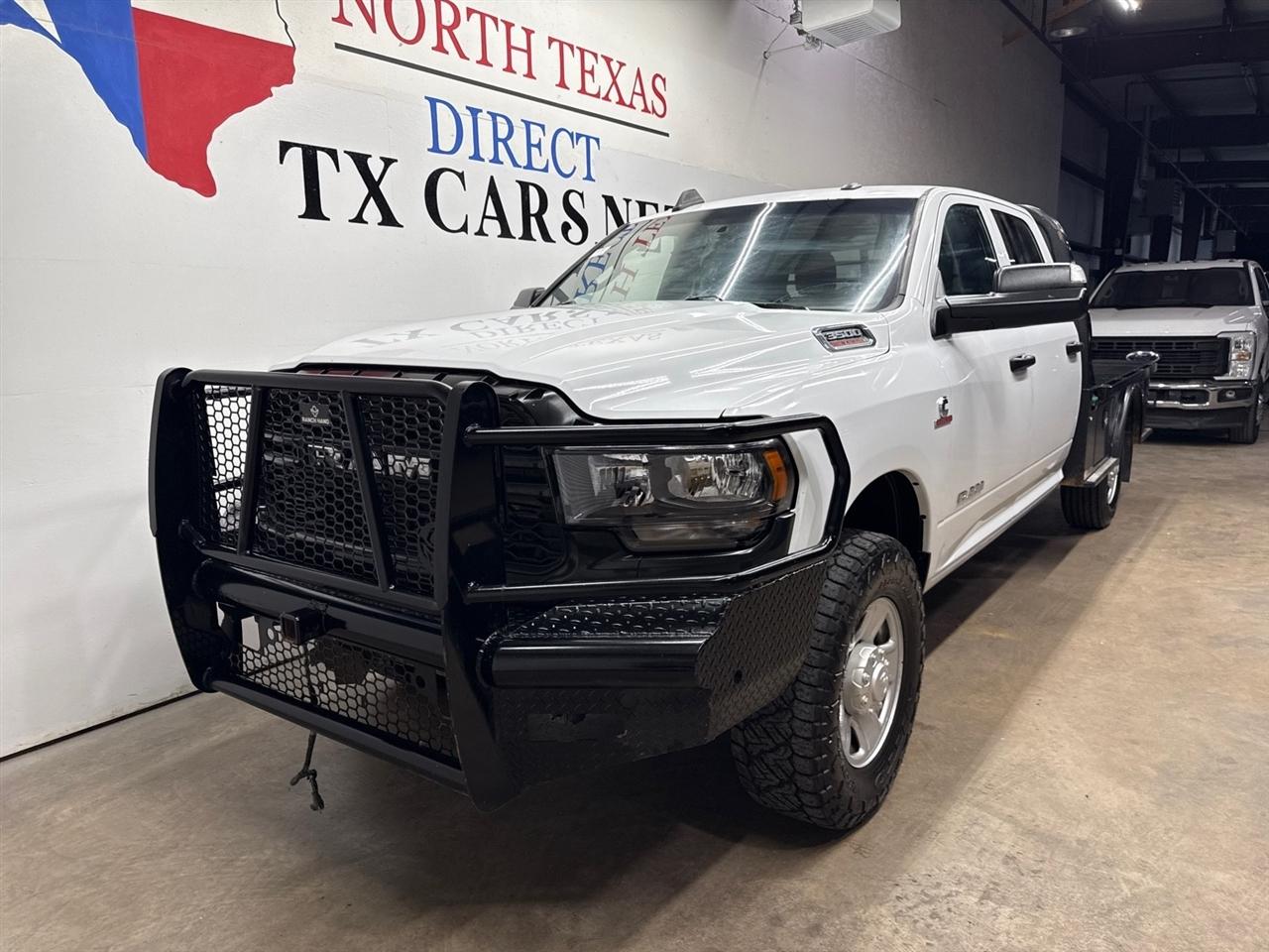 RAM 3500 Tradesman Crew Cab 4WD 2022