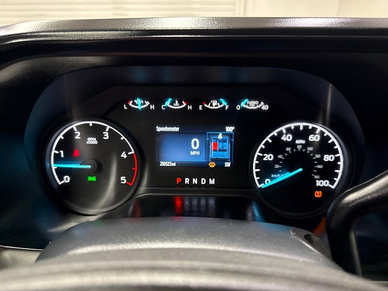 Ford F-350 SD XL Crew Cab Long Bed DRW 4WD 2024