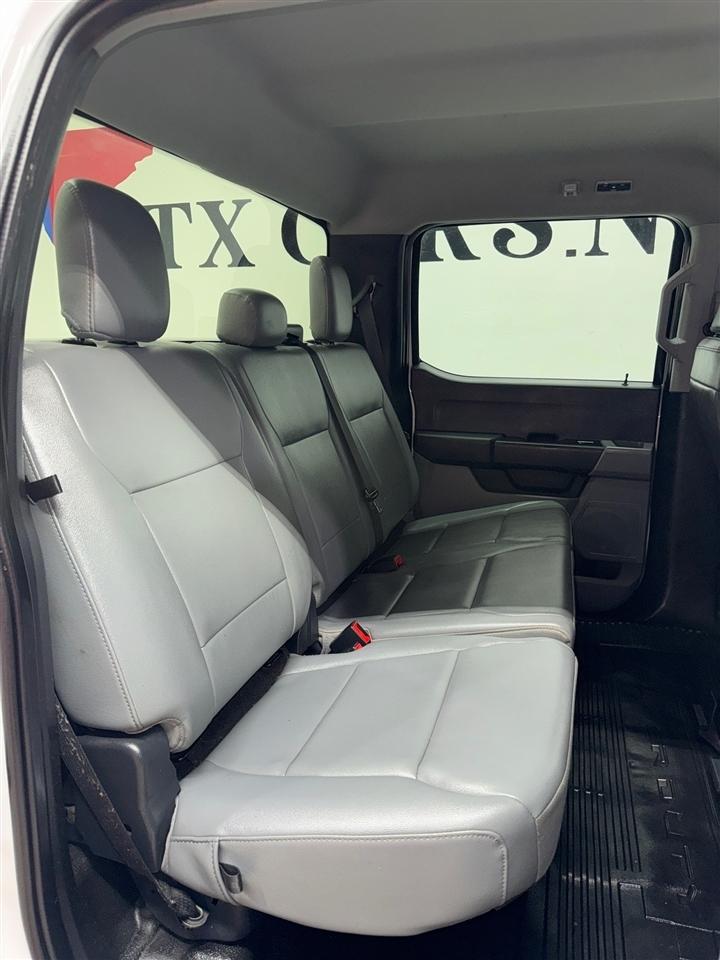 Ford F-350 SD XL Crew Cab Long Bed DRW 4WD 2024