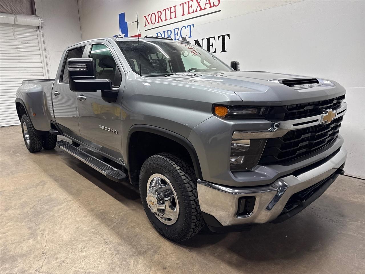 Chevrolet Silverado 3500HD LT Crew Cab 4WD 2024