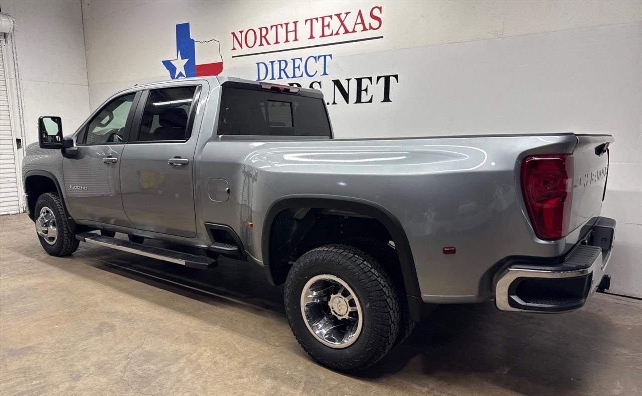 Chevrolet Silverado 3500HD LT Crew Cab 4WD 2024