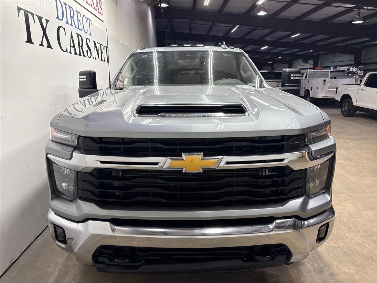 Chevrolet Silverado 3500HD LT Crew Cab 4WD 2024