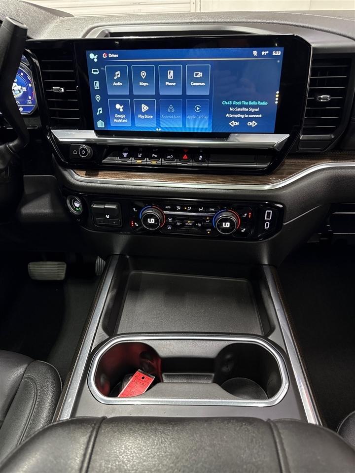 Chevrolet Silverado 3500HD LT Crew Cab 4WD 2024