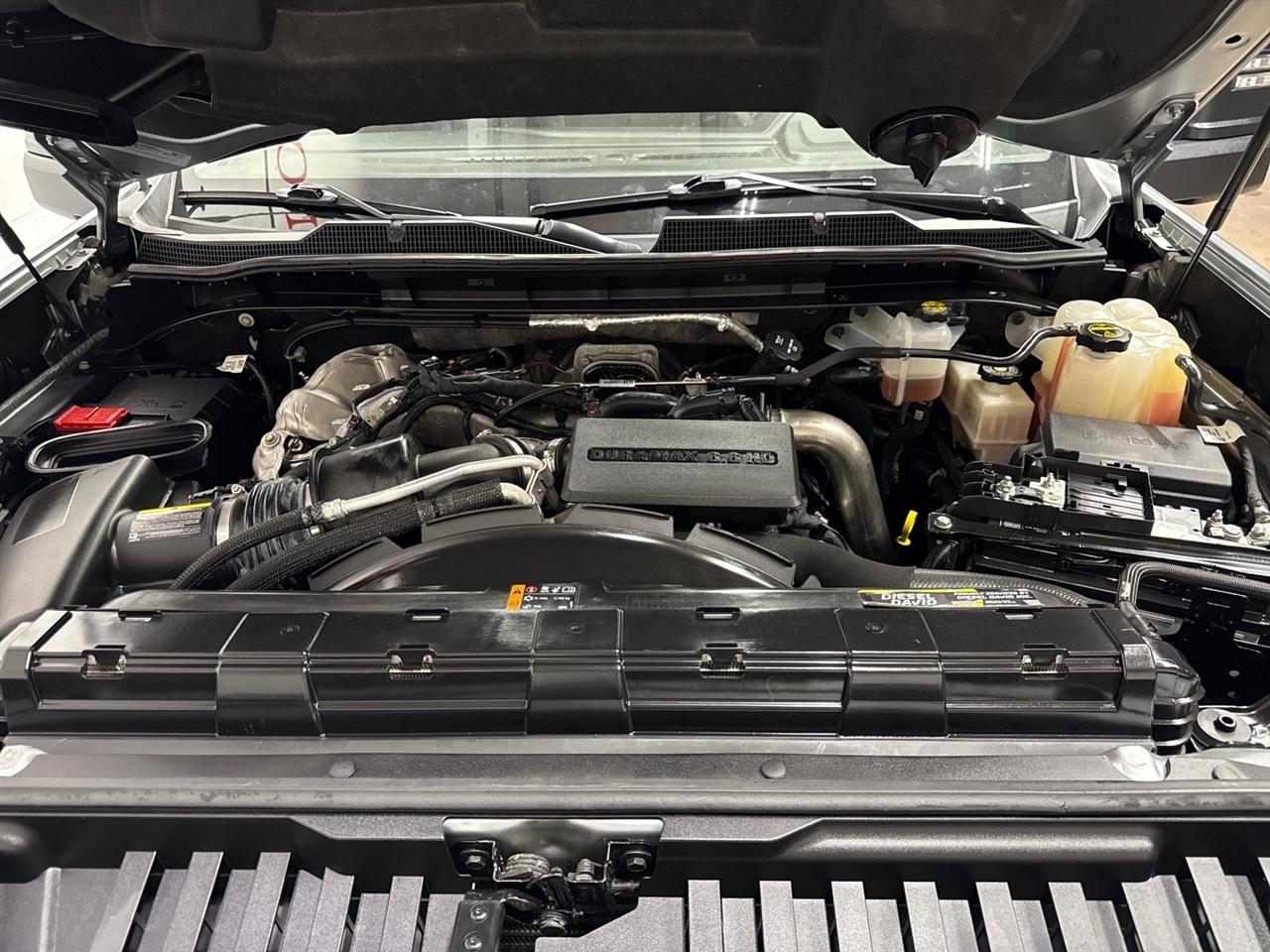 Chevrolet Silverado 3500HD LT Crew Cab 4WD 2024