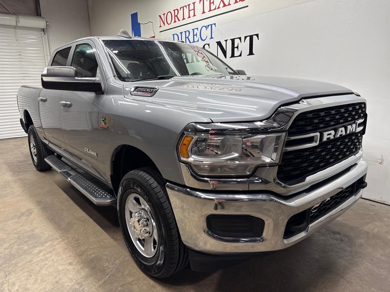 RAM 2500 Tradesman Crew Cab SWB 4WD 2022