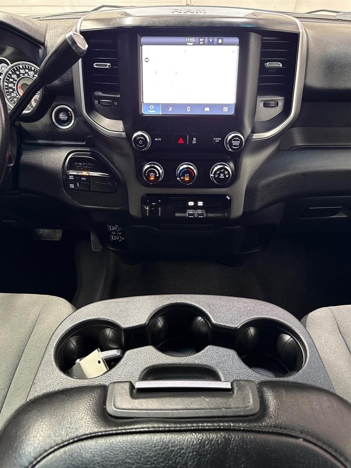 RAM 2500 Tradesman Crew Cab SWB 4WD 2022