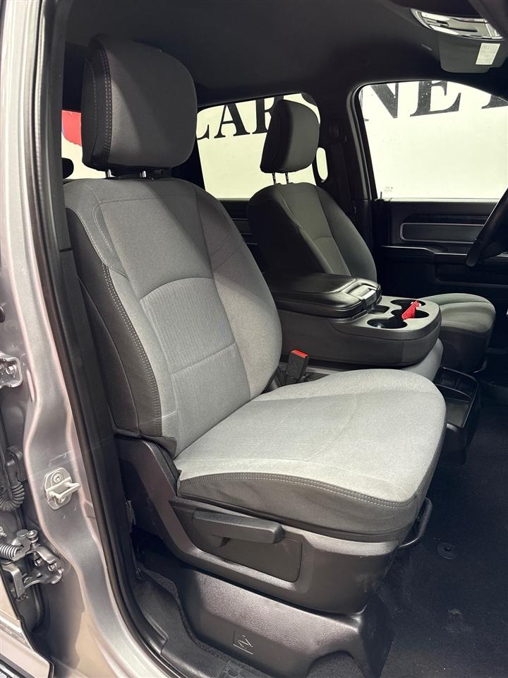 RAM 2500 Tradesman Crew Cab SWB 4WD 2022