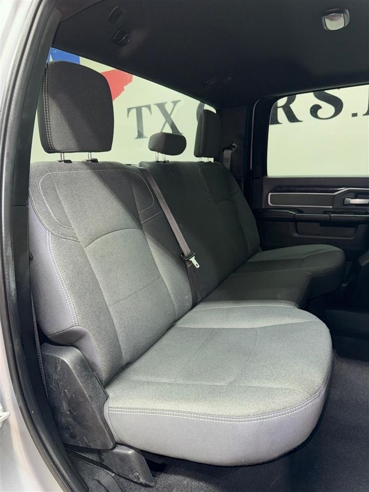 RAM 2500 Tradesman Crew Cab SWB 4WD 2022