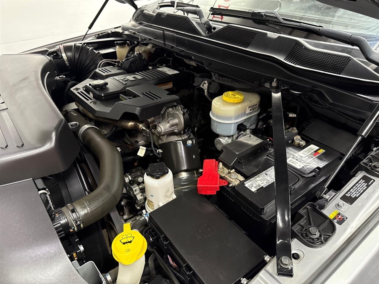 RAM 2500 Tradesman Crew Cab SWB 4WD 2022