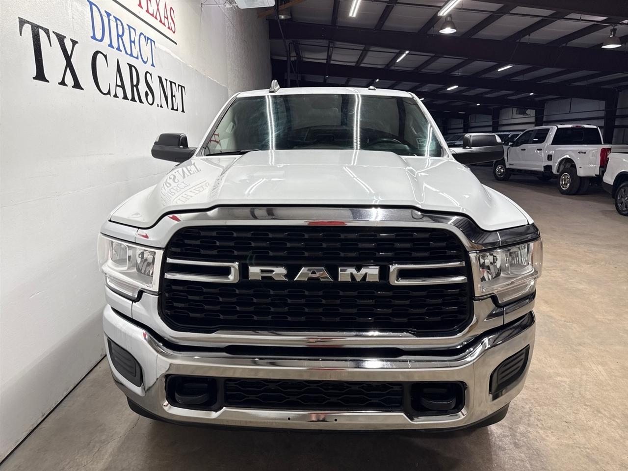 RAM 2500 Tradesman Crew Cab LWB 4WD 2022