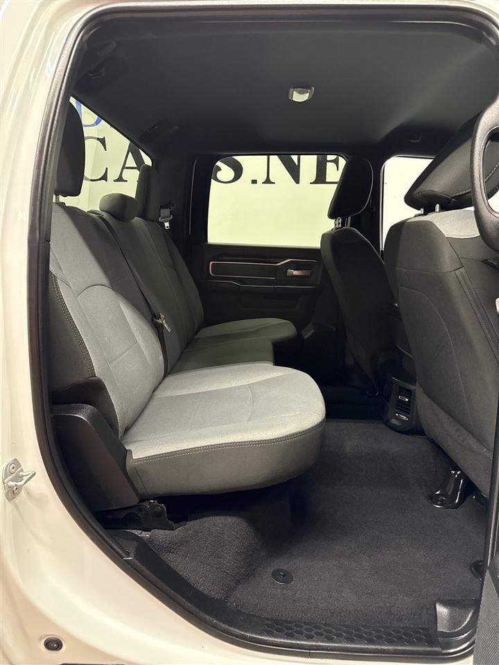 RAM 2500 Tradesman Crew Cab LWB 4WD 2022