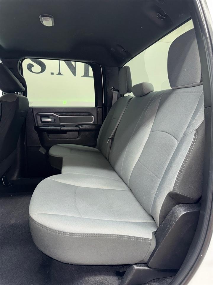 RAM 2500 Tradesman Crew Cab LWB 4WD 2022