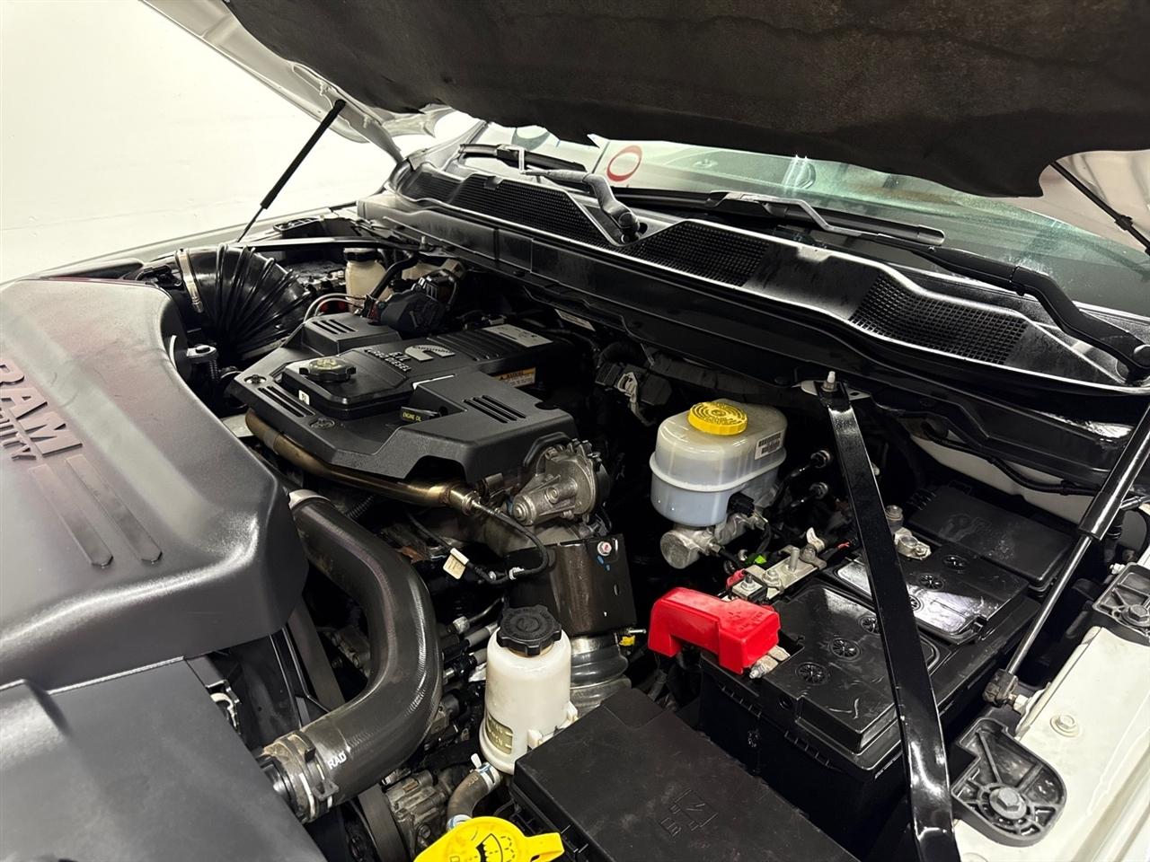 RAM 2500 Tradesman Crew Cab LWB 4WD 2022