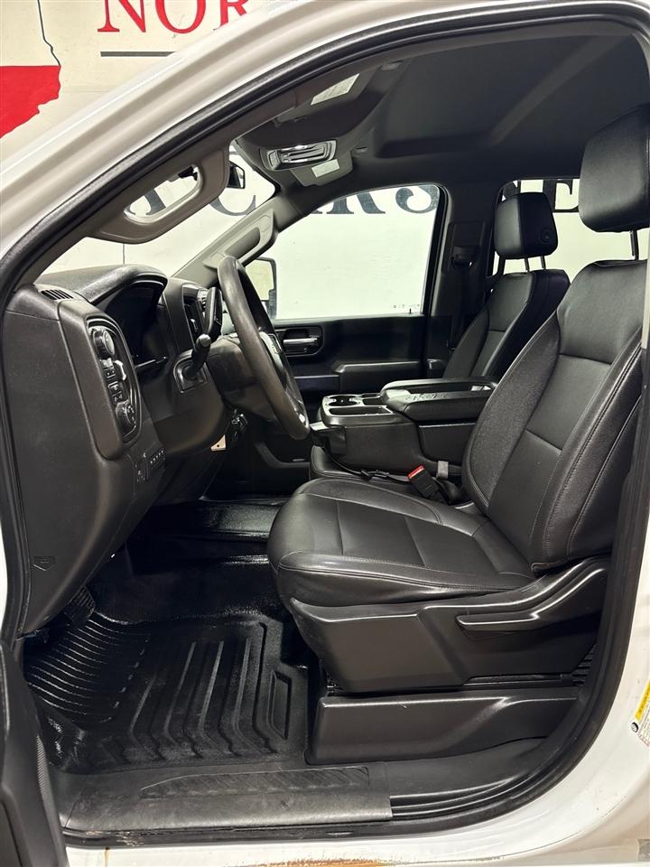 Chevrolet Silverado 2500HD Work Truck Crew Cab Long Box 4WD 2023