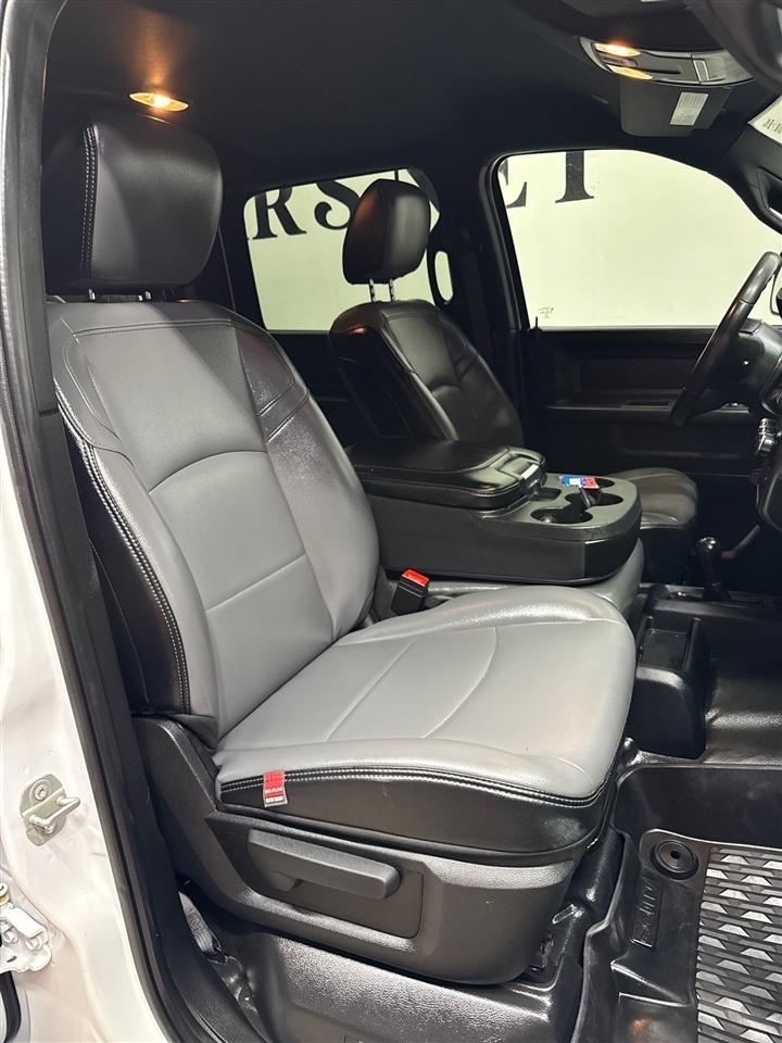RAM 5500 Crew Cab SWB 4WD DRW 2022