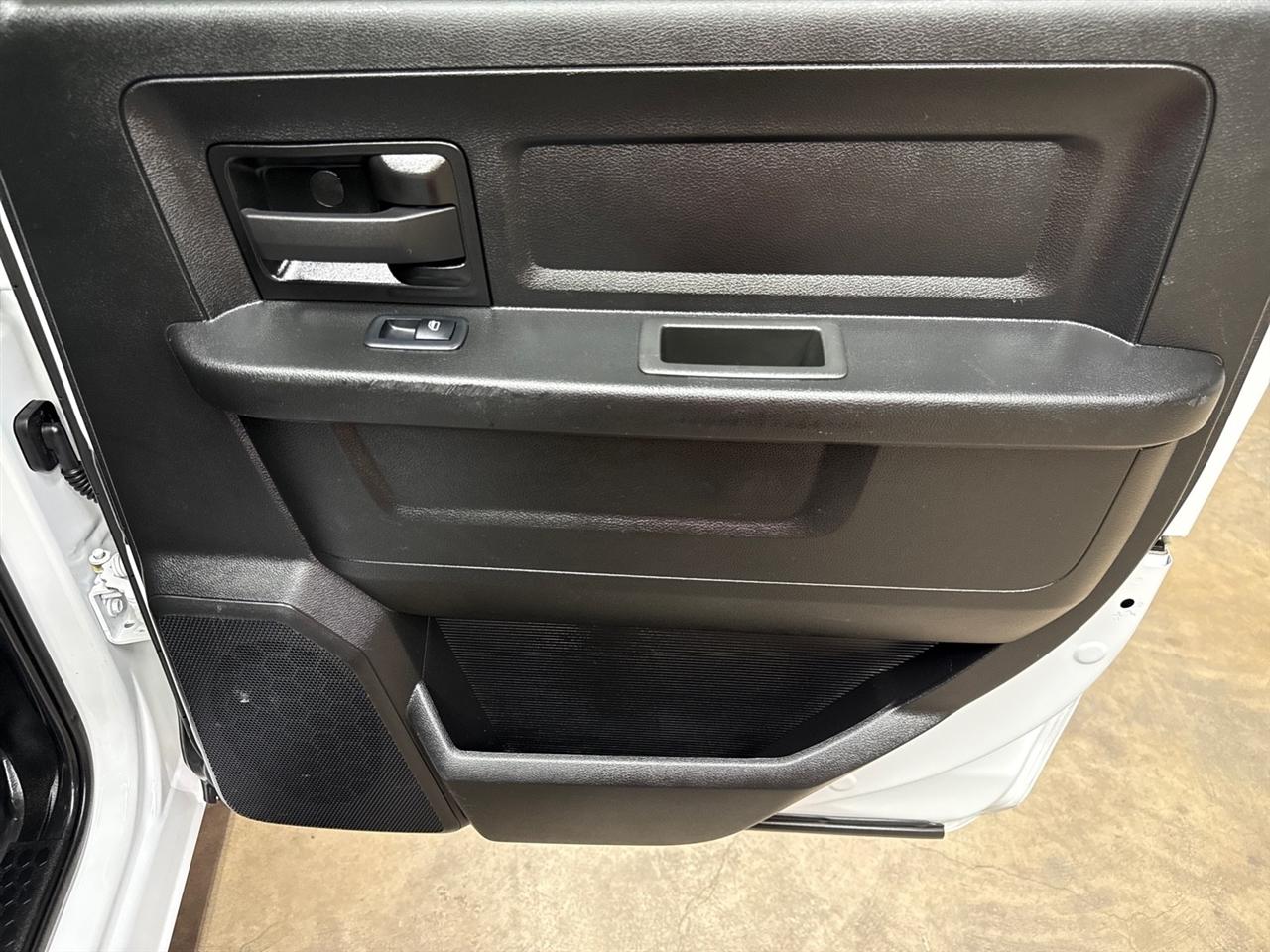 RAM 5500 Crew Cab SWB 4WD DRW 2022