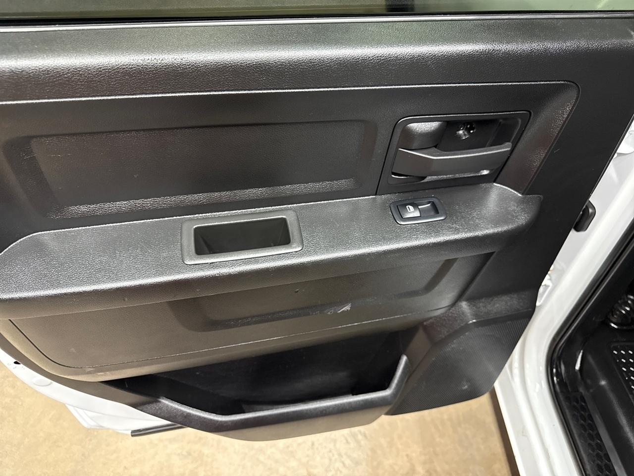 RAM 5500 Crew Cab SWB 4WD DRW 2022