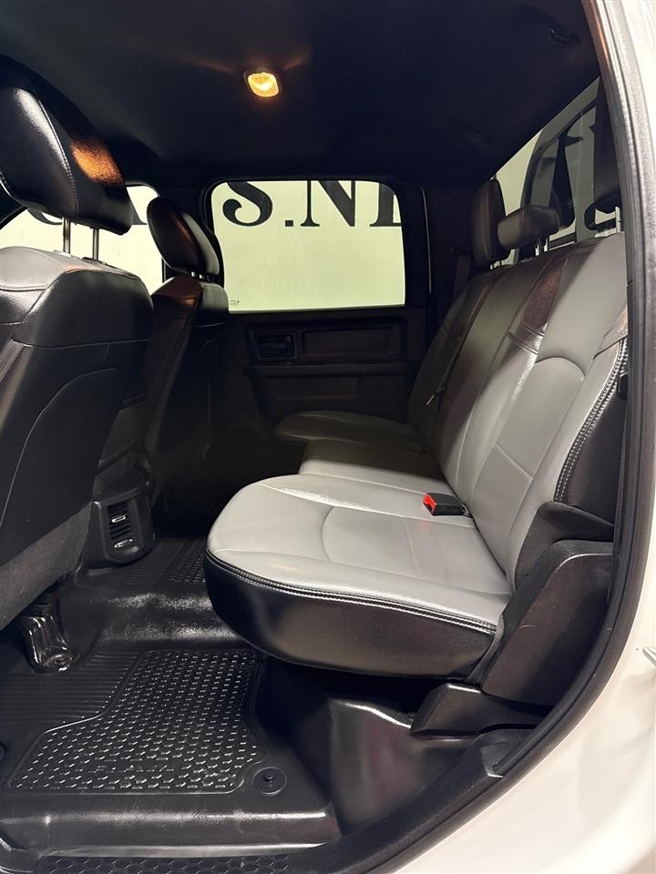 RAM 5500 Crew Cab SWB 4WD DRW 2022