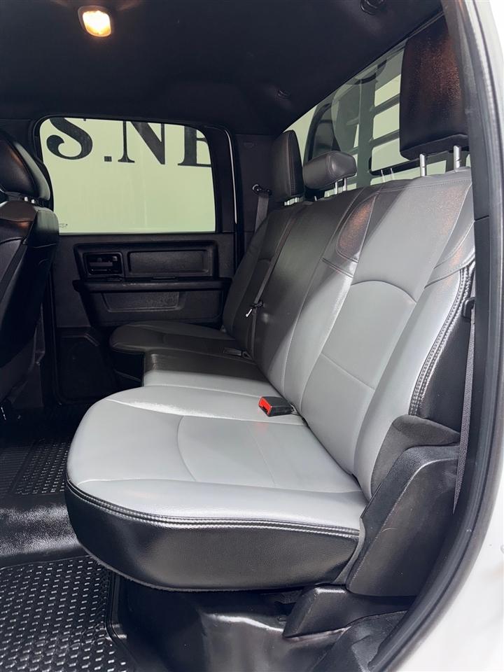 RAM 5500 Crew Cab SWB 4WD DRW 2022