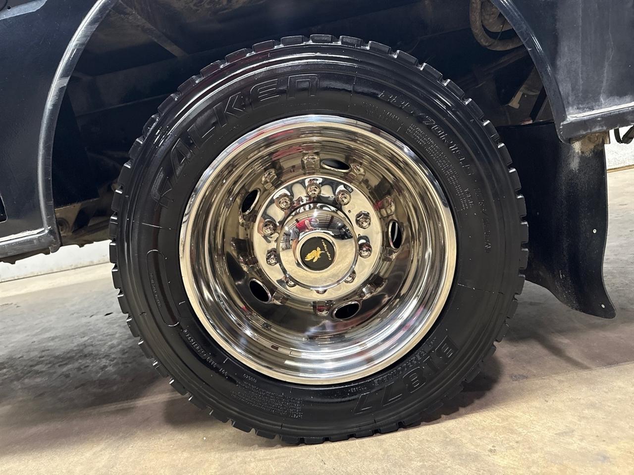 RAM 5500 Crew Cab SWB 4WD DRW 2022