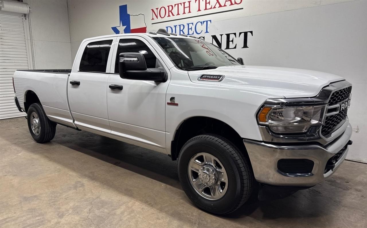 RAM 2500 Tradesman Crew Cab LWB 4WD 2023