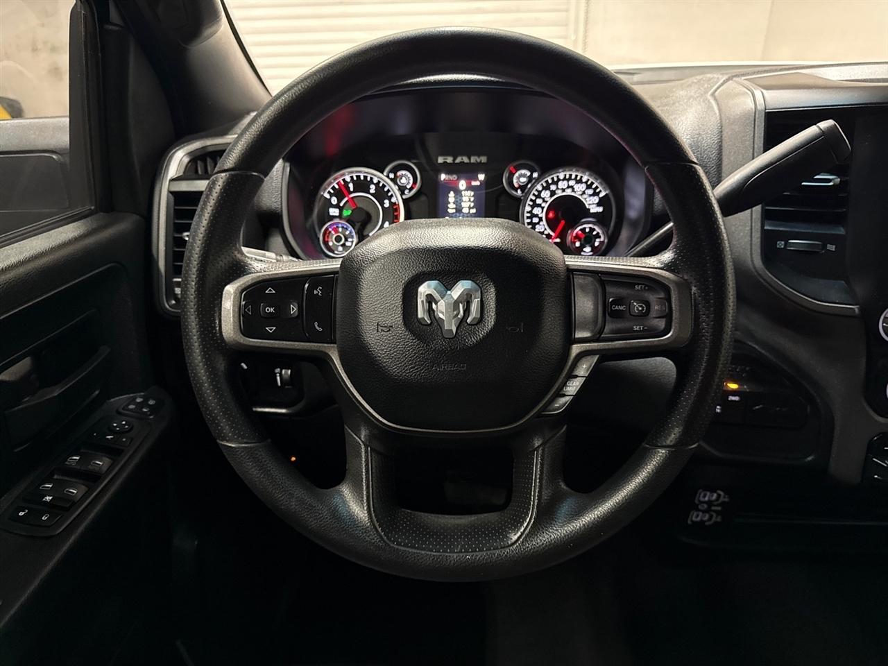 RAM 2500 Tradesman Crew Cab LWB 4WD 2023