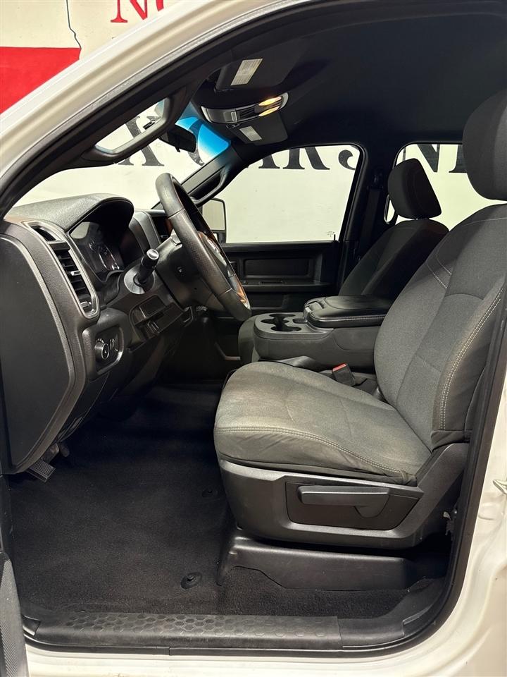 RAM 2500 Tradesman Crew Cab LWB 4WD 2023