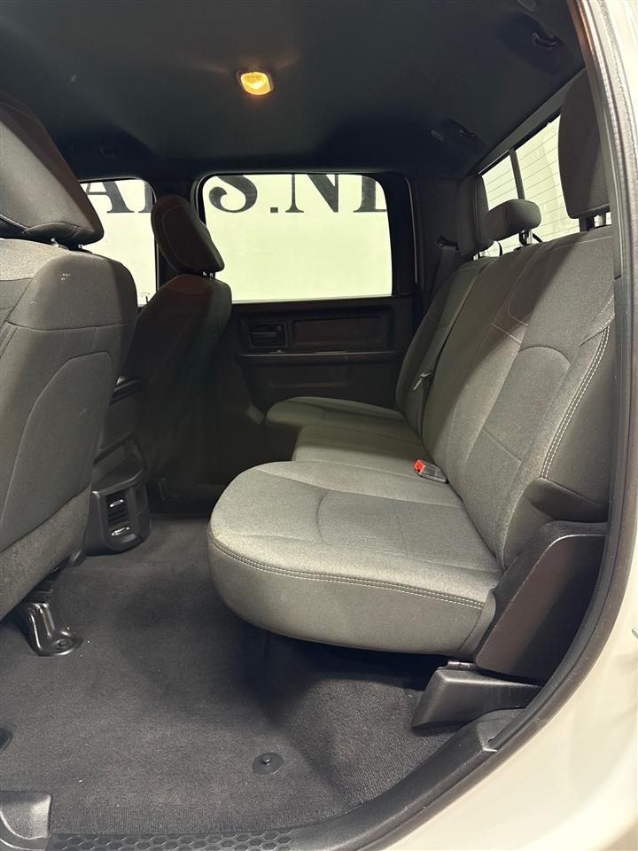 RAM 2500 Tradesman Crew Cab LWB 4WD 2023