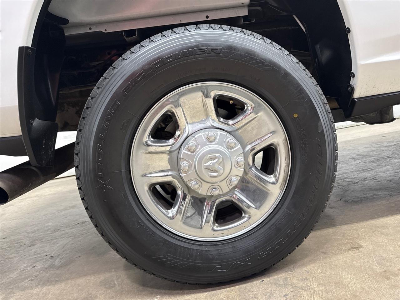 RAM 2500 Tradesman Crew Cab LWB 4WD 2023