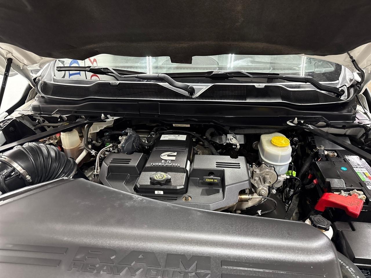 RAM 2500 Tradesman Crew Cab LWB 4WD 2023