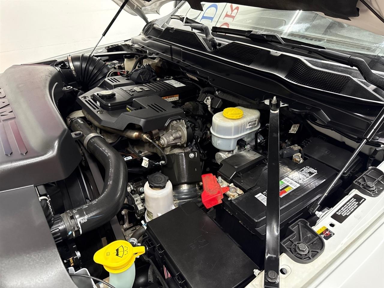 RAM 2500 Tradesman Crew Cab LWB 4WD 2023
