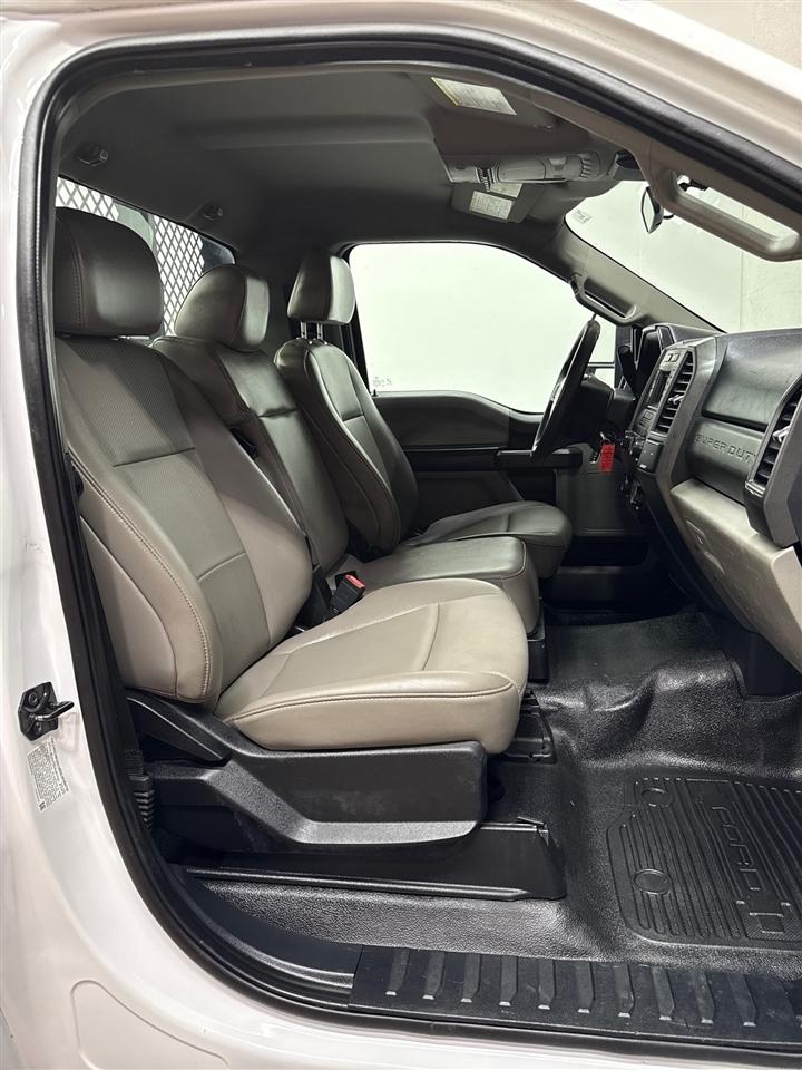 Ford F-550 Regular Cab DRW 2WD 2020