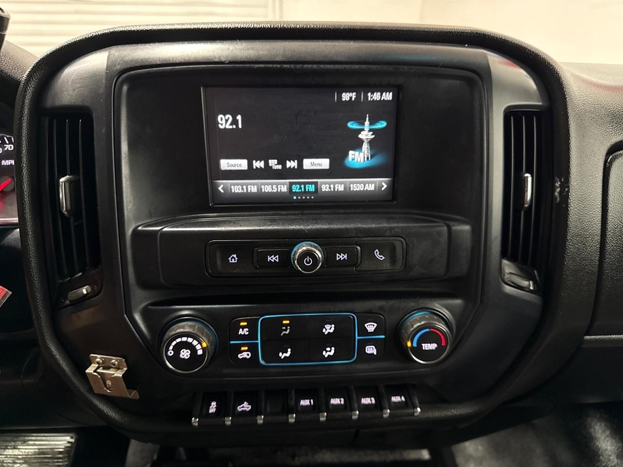 Chevrolet Silverado 2500HD Work Truck Crew Cab 4WD 2018