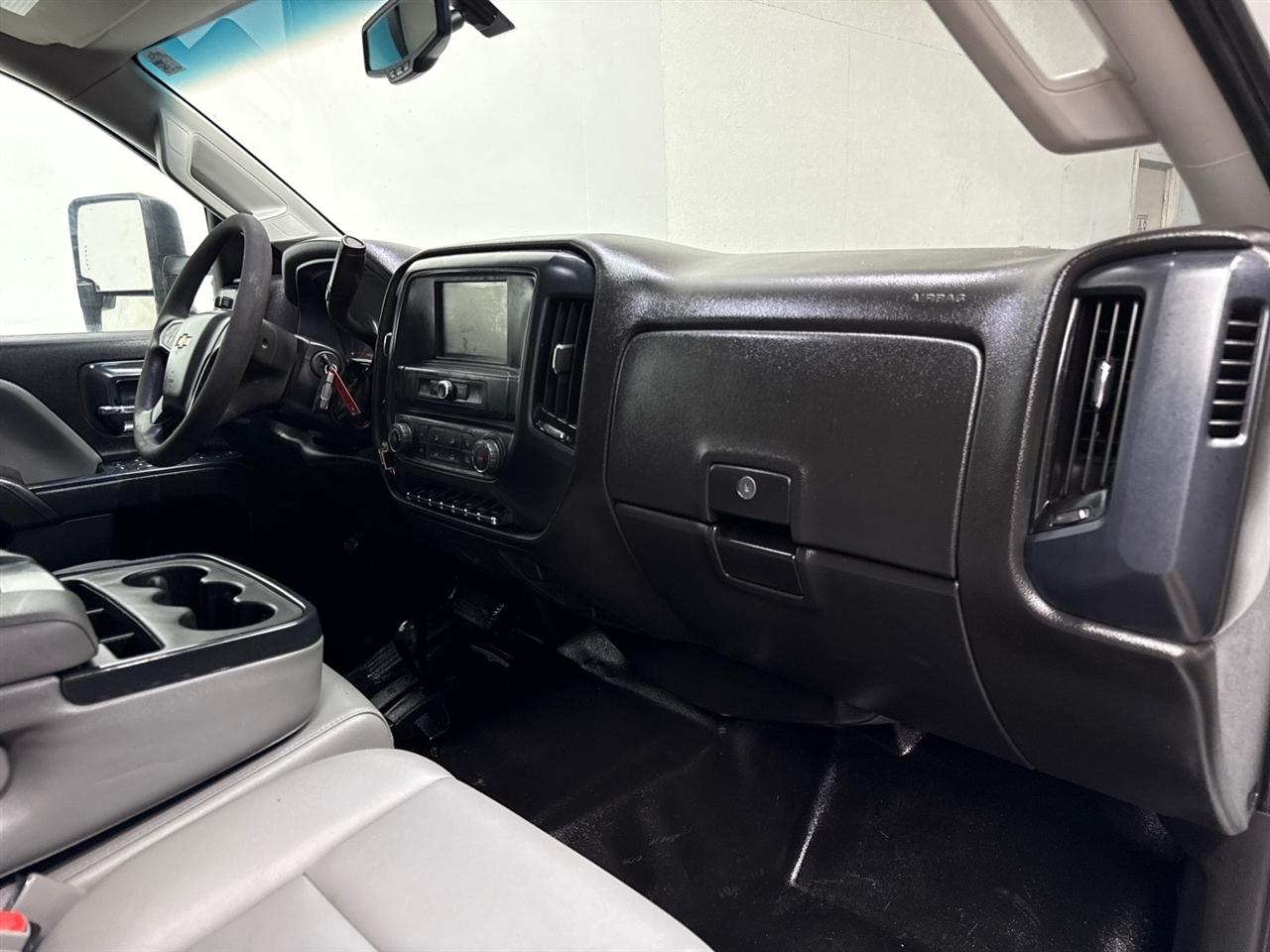 Chevrolet Silverado 2500HD Work Truck Crew Cab 4WD 2018