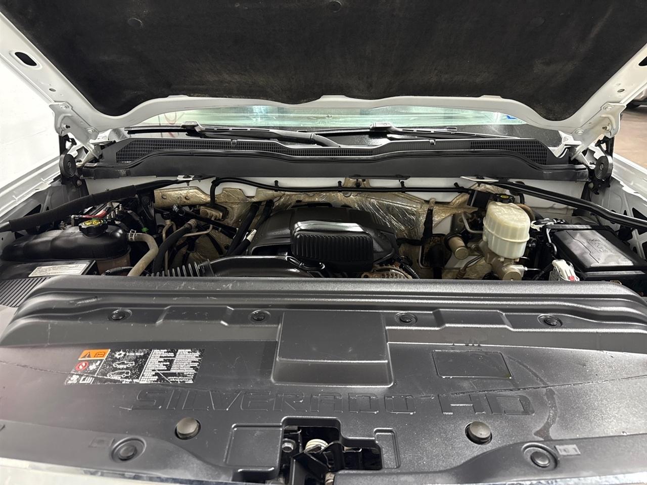 Chevrolet Silverado 2500HD Work Truck Crew Cab 4WD 2018