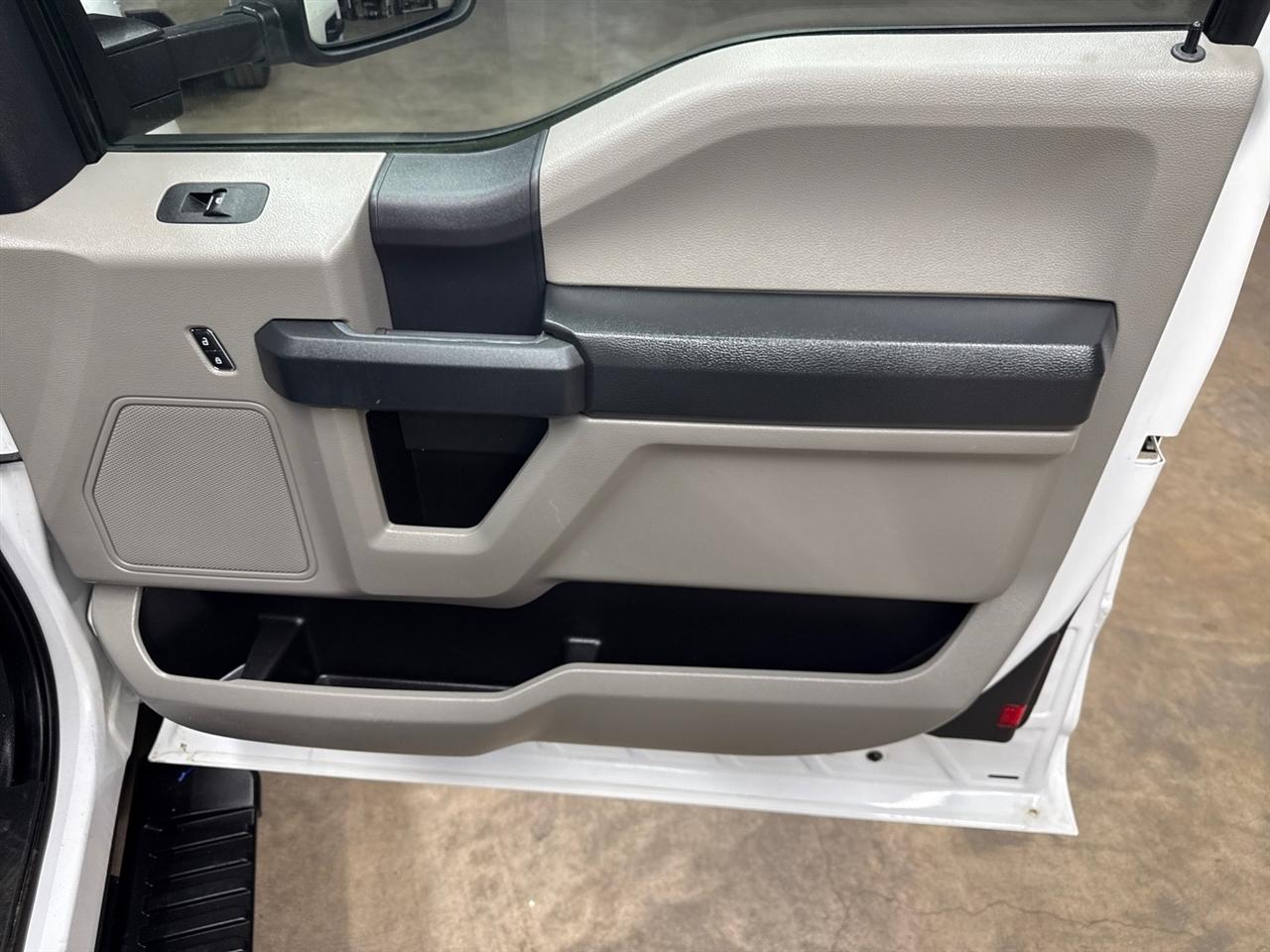 Ford F-250 SD XLT SuperCab Long Bed 4WD 2022