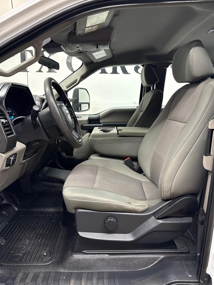 Ford F-250 SD XLT SuperCab Long Bed 4WD 2022