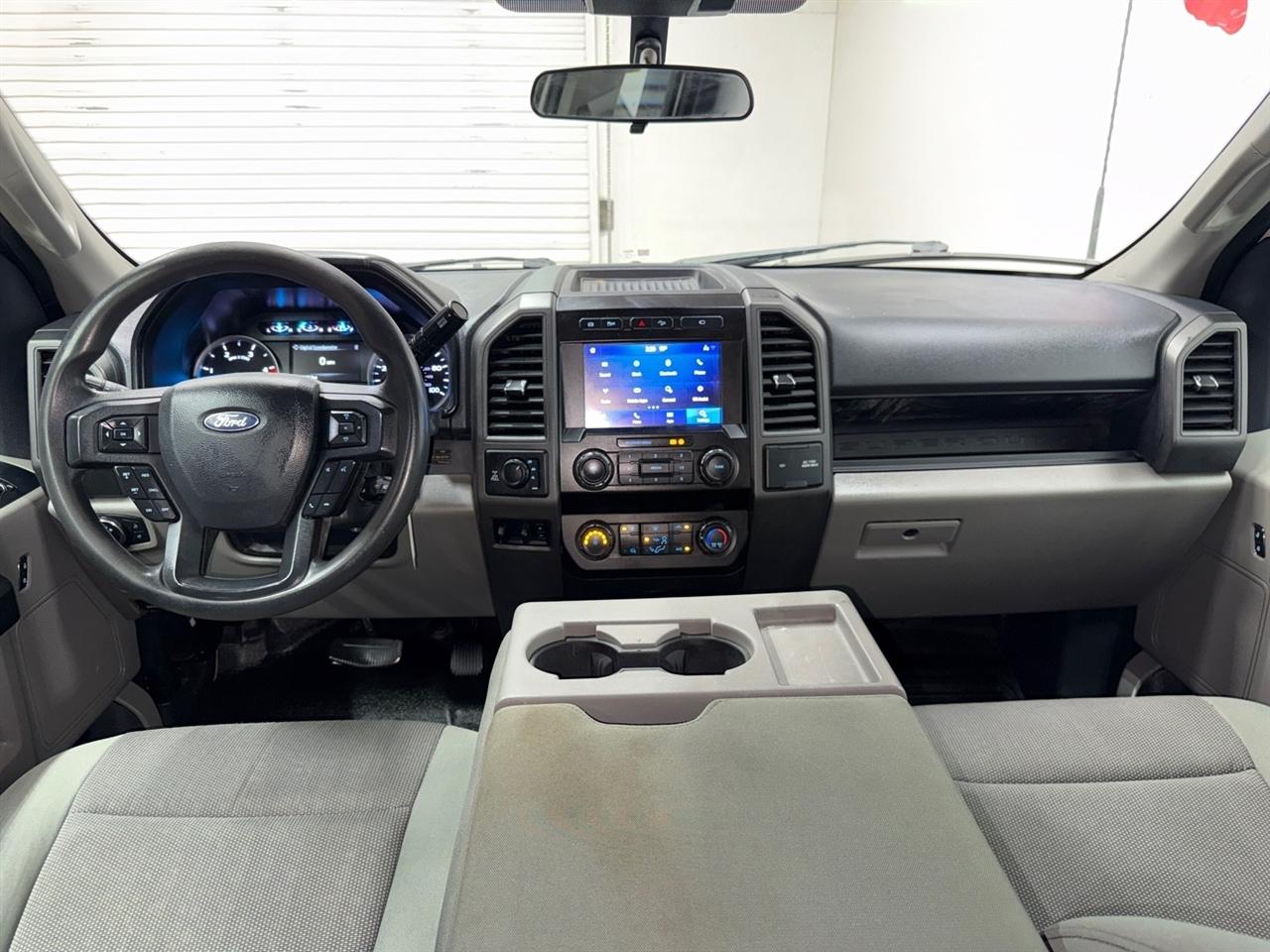 Ford F-250 SD XLT SuperCab Long Bed 4WD 2022
