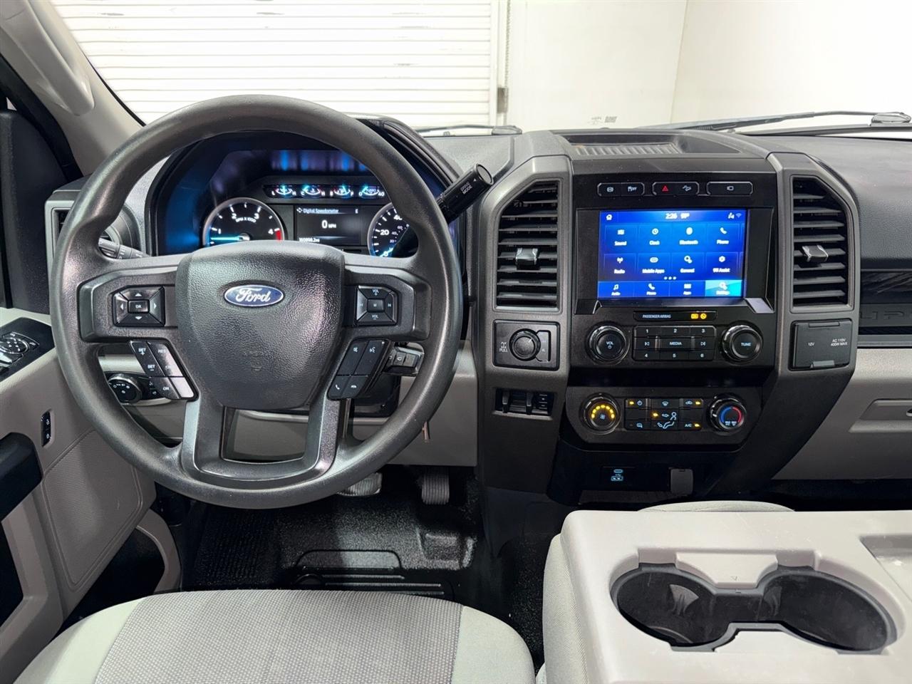 Ford F-250 SD XLT SuperCab Long Bed 4WD 2022