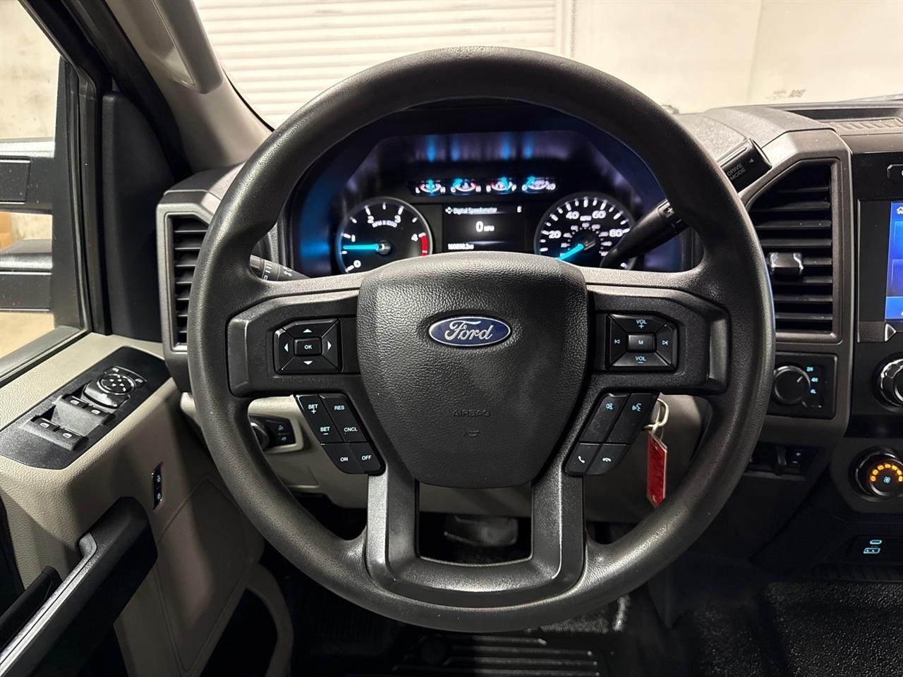 Ford F-250 SD XLT SuperCab Long Bed 4WD 2022